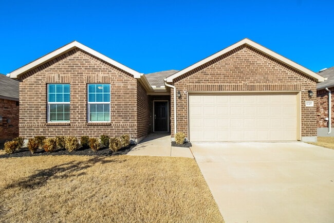 Building Photo - 1449 Vernon Dr