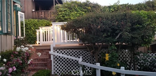 Building Photo - 2626 Solana Way