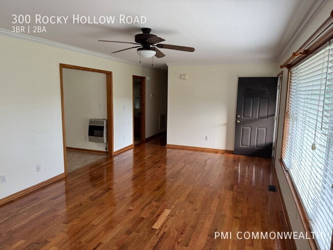 Building Photo - 300 Rocky Hollow Rd