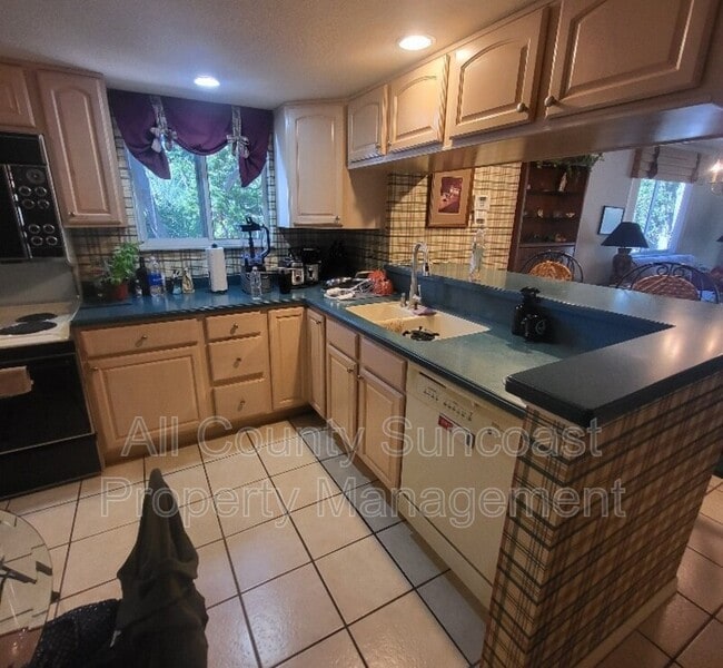 Building Photo - 9710 Indian Key Trail