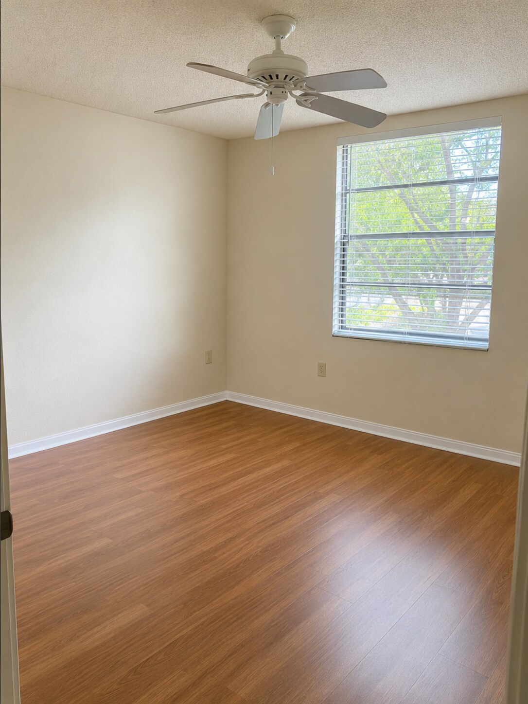 Building Photo - 3640 Whitehall Dr