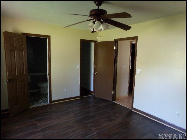 Building Photo - 19 Fox Run Cir