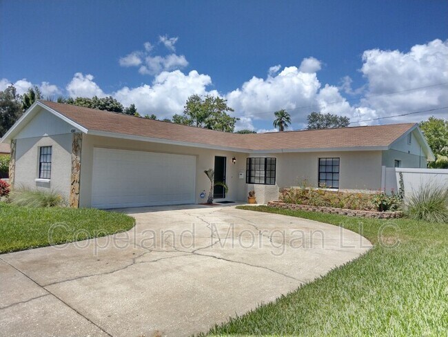 Primary Photo - 4300 Trout Dr SE