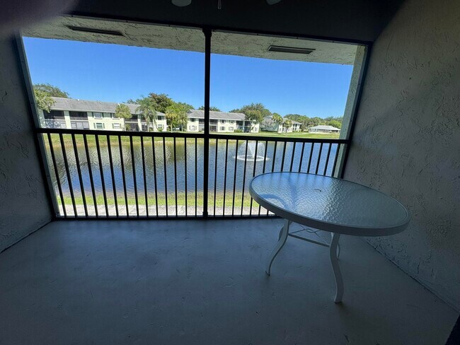 Building Photo - 801 Sabal Ridge Cir