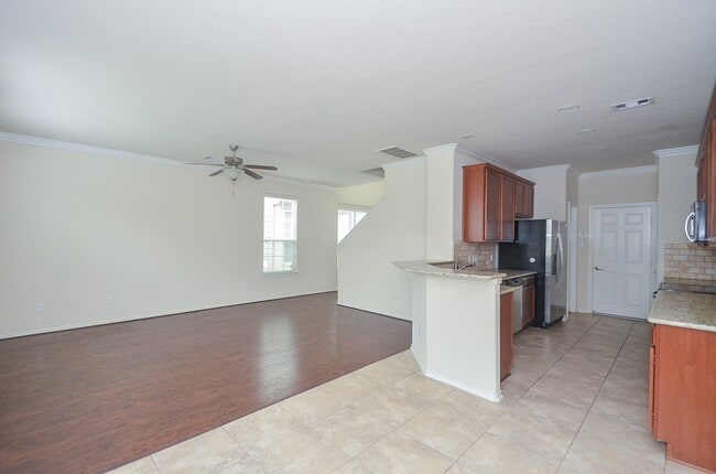 Building Photo - 24542 Folkstone Cir