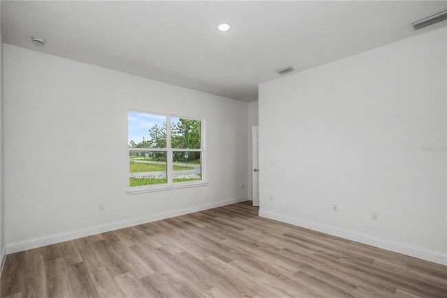 Building Photo - 16698 SW 30th Avenue Rd