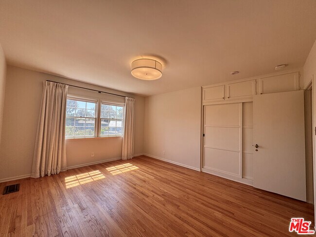 Building Photo - 11188 Ophir Dr