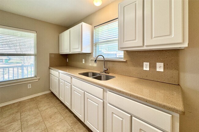 Building Photo - 3455 Angel Ln