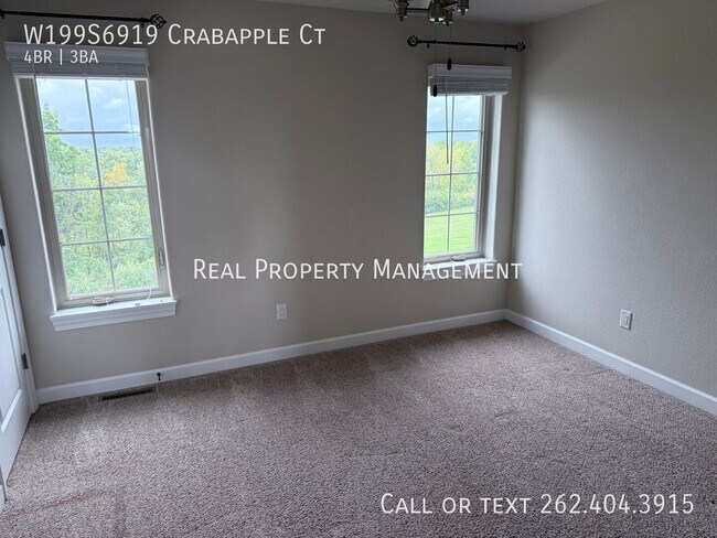 Building Photo - W199S6919 Crabapple Ct