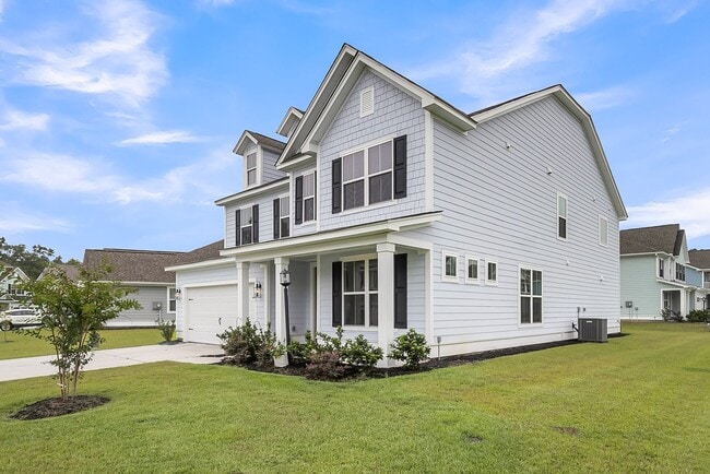 Building Photo - 687 Black Pine Rd
