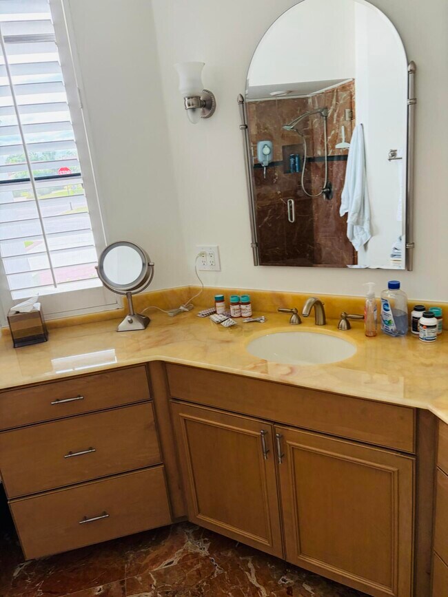 Building Photo - 13186 Touchstone Pl