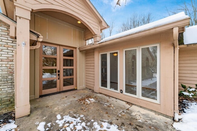 Building Photo - 6253 Headley Heights Ct