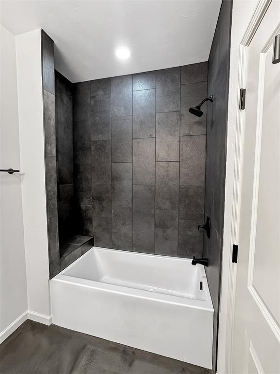 Building Photo - 26216 N 2960 Rd