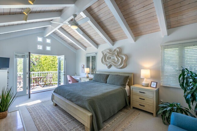 Building Photo - MODERN ARCHITECTURE W/ BEACH CHARM: BRIGHT & AIRY, 4BR3BA, 2-STORY HOME W/ OPEN & BRIGHT LIVING S...