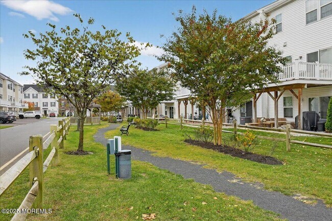 Building Photo - 107 Celebration Blvd