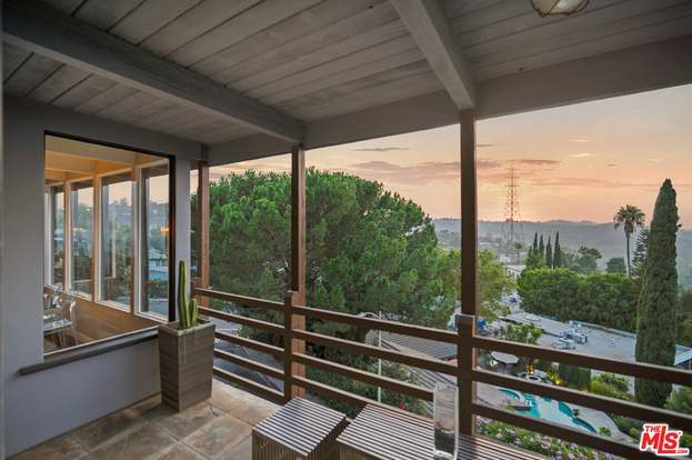 Building Photo - 3288 Wrightwood Dr