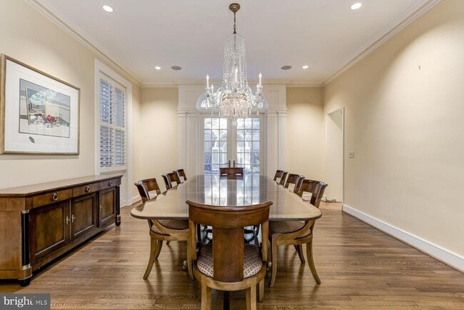 Building Photo - 2425 California St NW