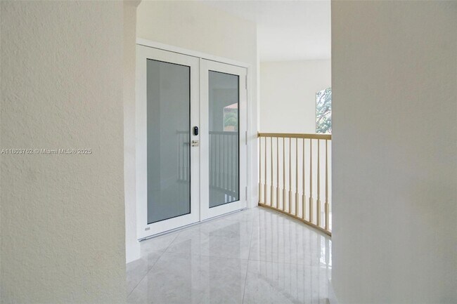 Building Photo - 15445 SW 26th Terrace