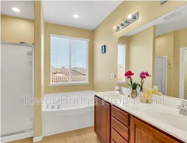 Building Photo - 11790 Bagota Way