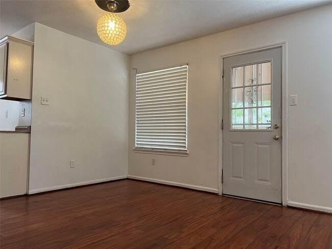 Building Photo - 14423 Parkesgate Dr