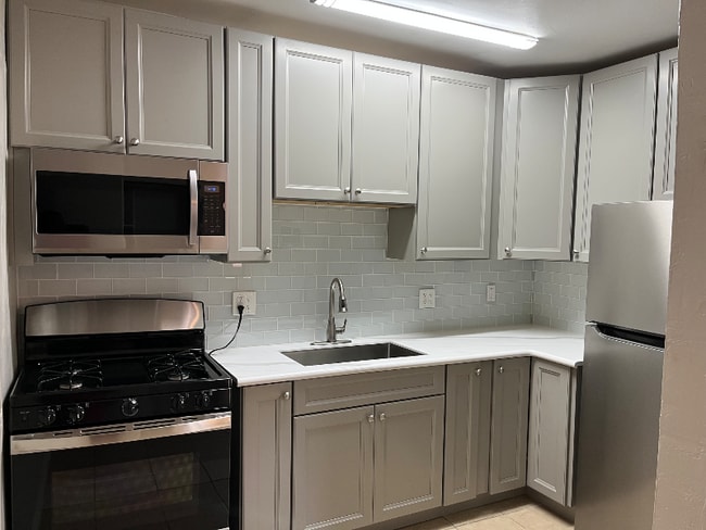 Building Photo - 3558 E Cody St