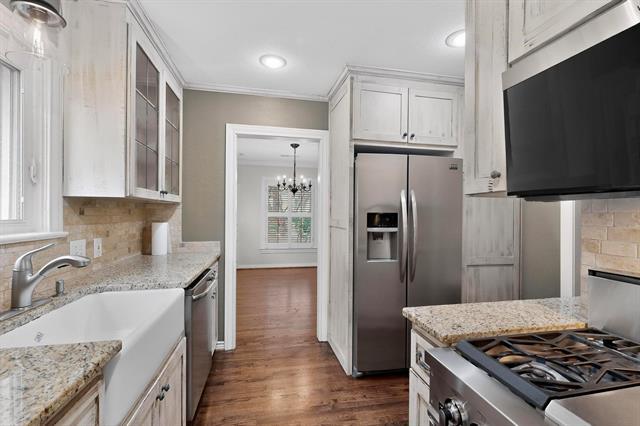 Building Photo - 4810 Stanford Ave