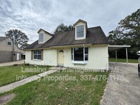 Building Photo - 409 Marseilles Dr