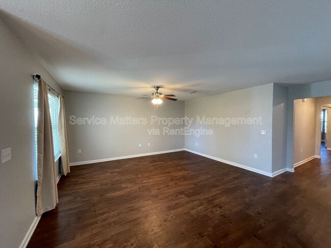 Building Photo - 3481 Quail Dr