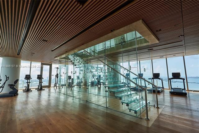 Building Photo - 300 Biscayne Boulevard Way