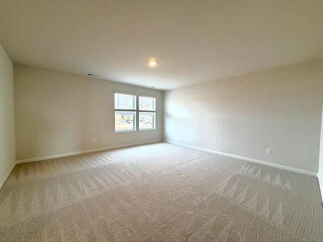 Building Photo - 919 Moray Ln