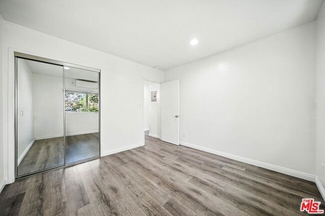 Building Photo - 510 Pacific Ave