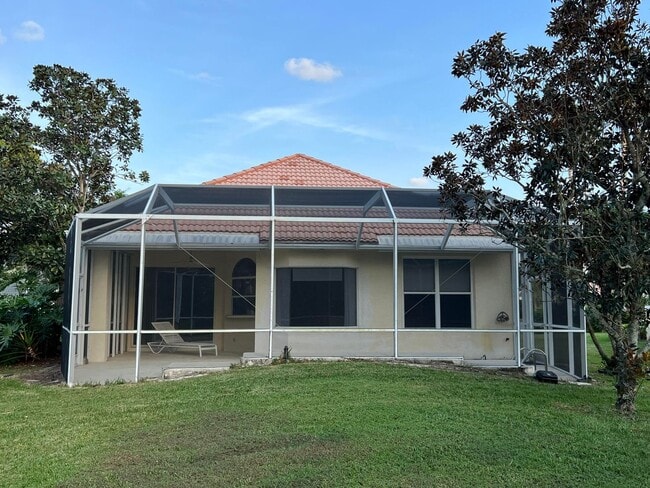 Building Photo - 2/2 with Den Pool Home In Lake Charles