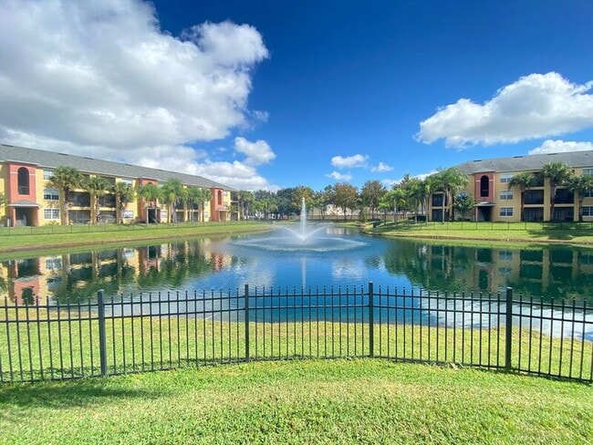 Building Photo - 10831 Windsor Walk Dr