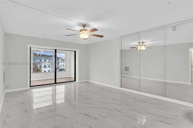 Building Photo - 9355 SW 8th St