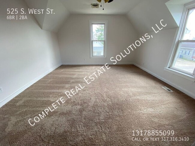 Building Photo - 525 S West St