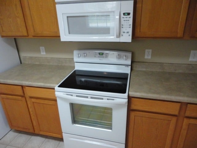 Building Photo - 3417 Colossae Ct