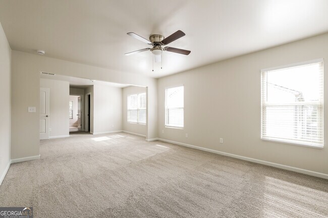 Building Photo - 207 Hollyhock Ln