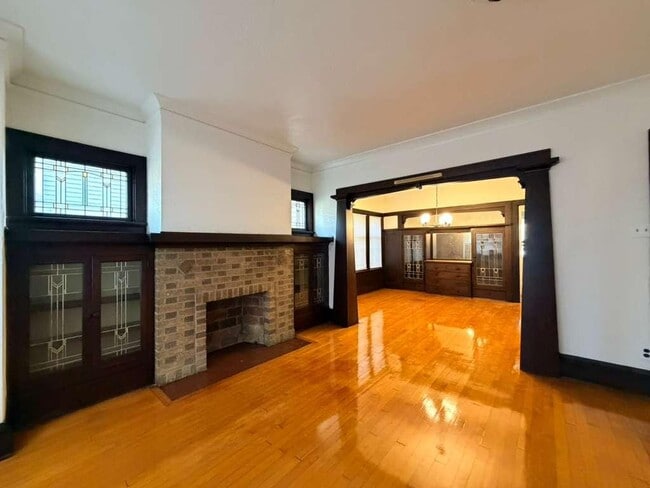 Building Photo - 2213 N 57th St