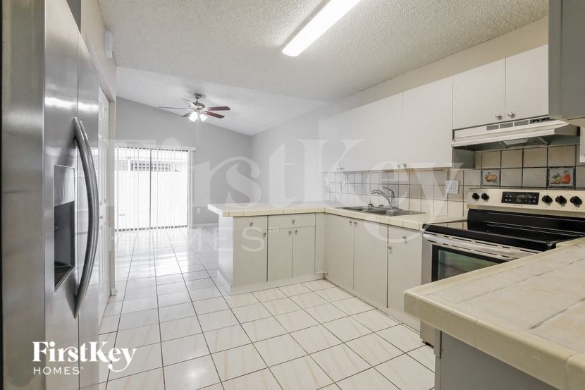 Building Photo - 7331 W 29th Way