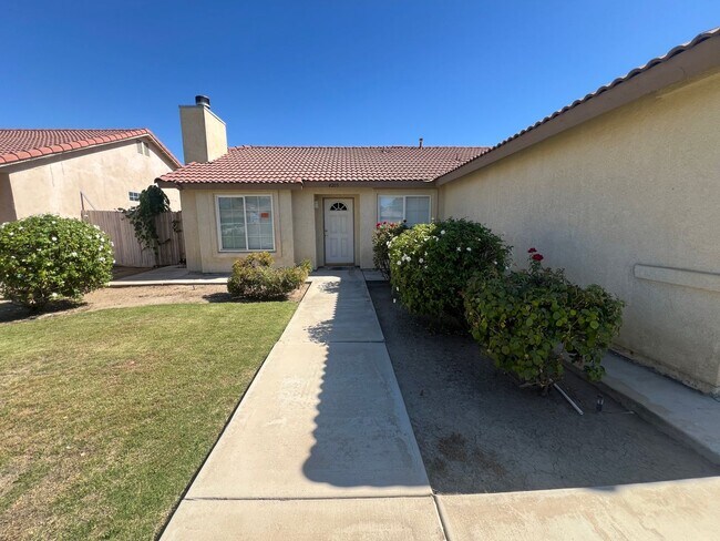 Building Photo - 4205 Serene Oak Dr