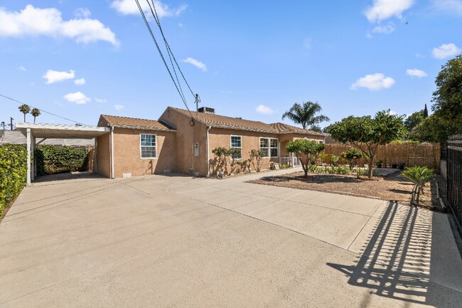 Building Photo - 7452 Jamieson Ave