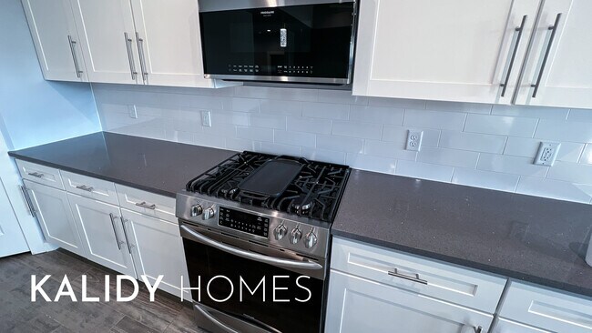 Building Photo - 102 Olde Ml Rd