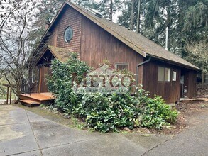 Building Photo - 24401