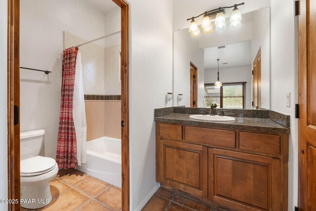 Building Photo - 14850 Jay Morrish Dr