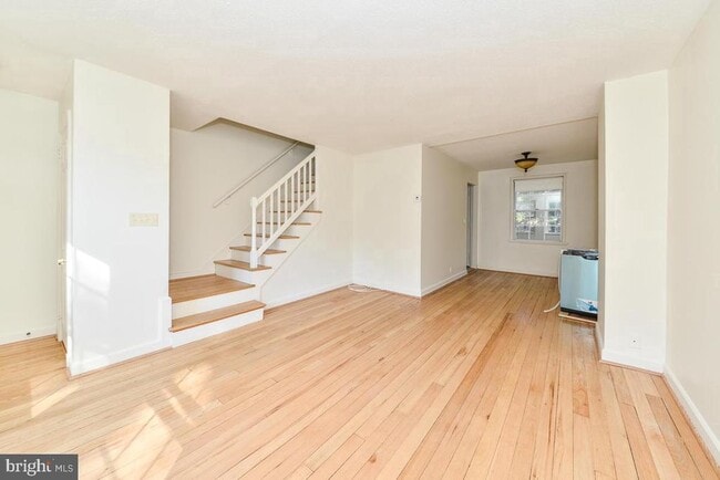 Building Photo - 4875 S 28th St