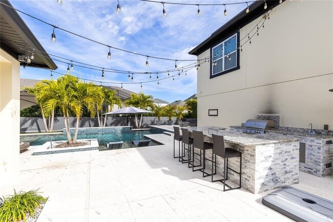 Building Photo - 13153 Lessing Ave