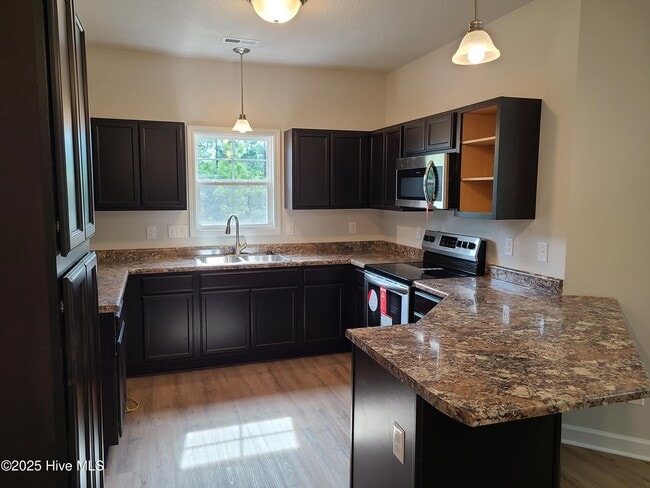 Building Photo - 262 Currituck Dr