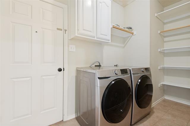 Building Photo - 6137 Pebble Creek Dr