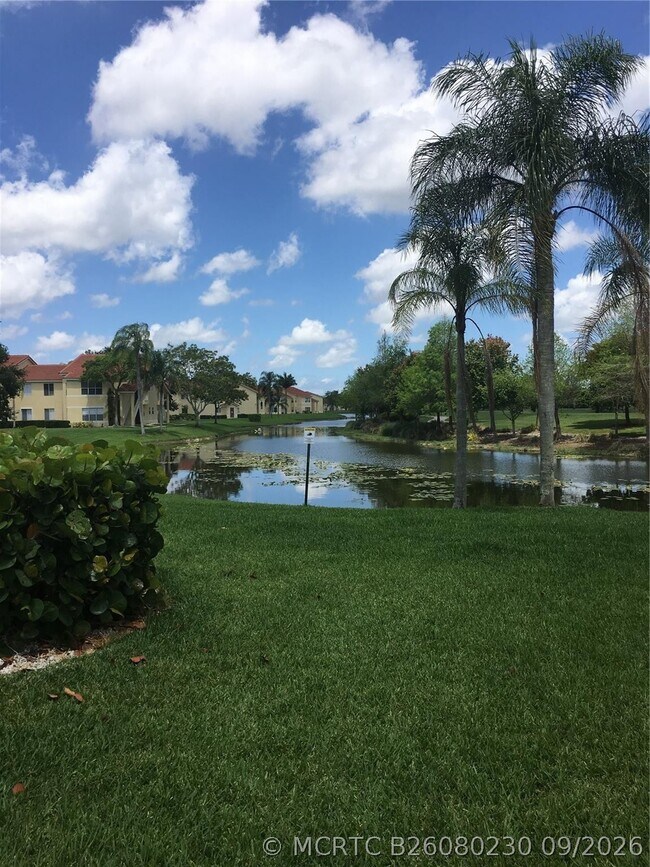 Building Photo - 12950 Vista Isles Dr