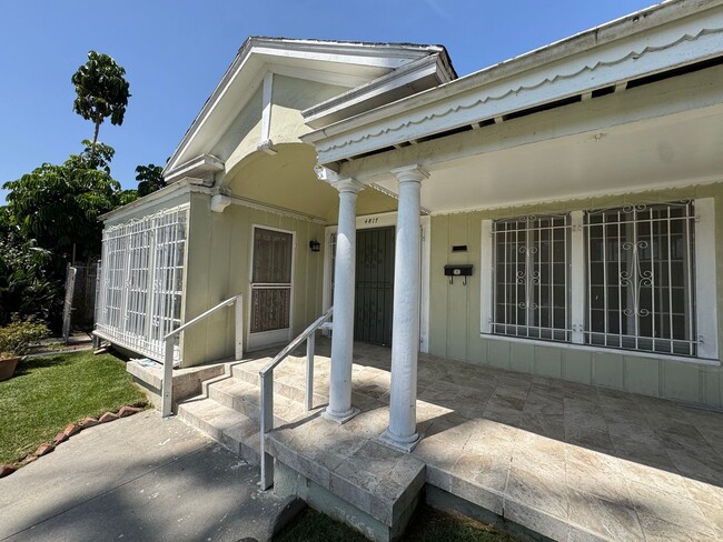 Building Photo - 4817 6th Ave